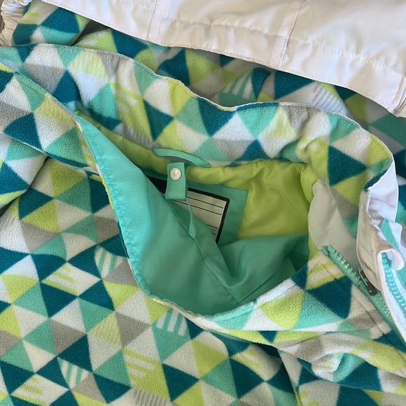 Athletech 3 in 1 Girl’s Jacket  XL (14/16) - Picture 8 of 16